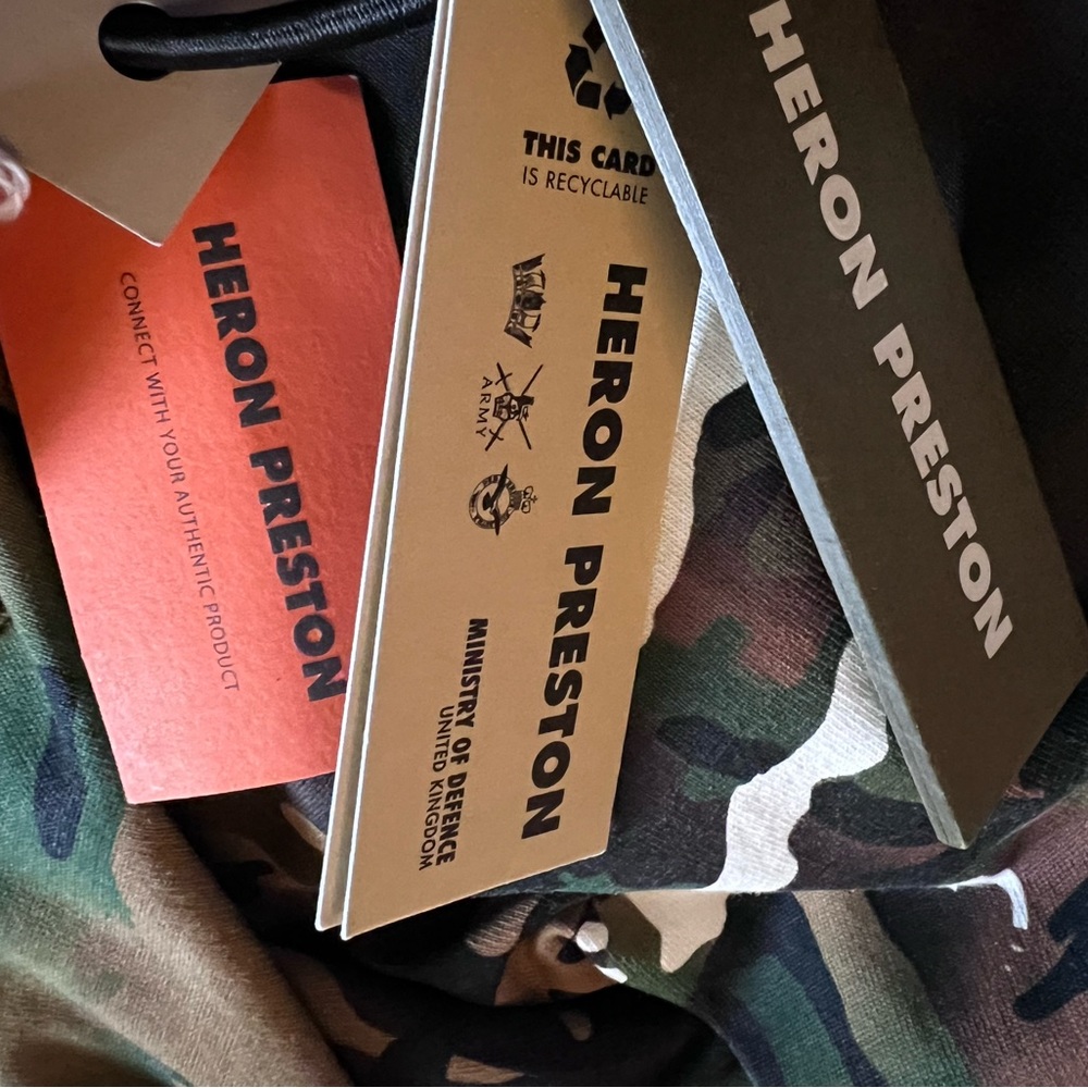 Heron Preston Chest-Pocket Camouflage Military T-shirt - Picture 9 of 12